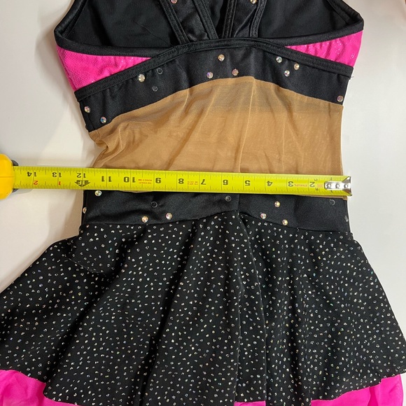 “Show off” vibrant Jazz costume with Swarovski rhinestones - Picture 6 of 7